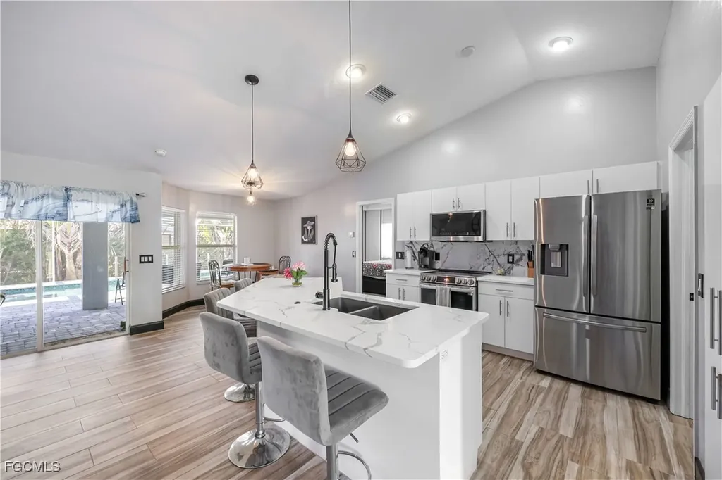 214 NW 25th Avenue Cape Coral FL 33993