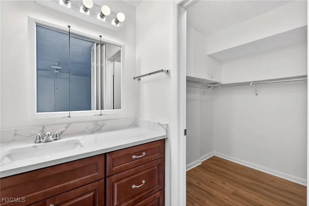 3150 Shorewood Lane Fort Myers FL 33907