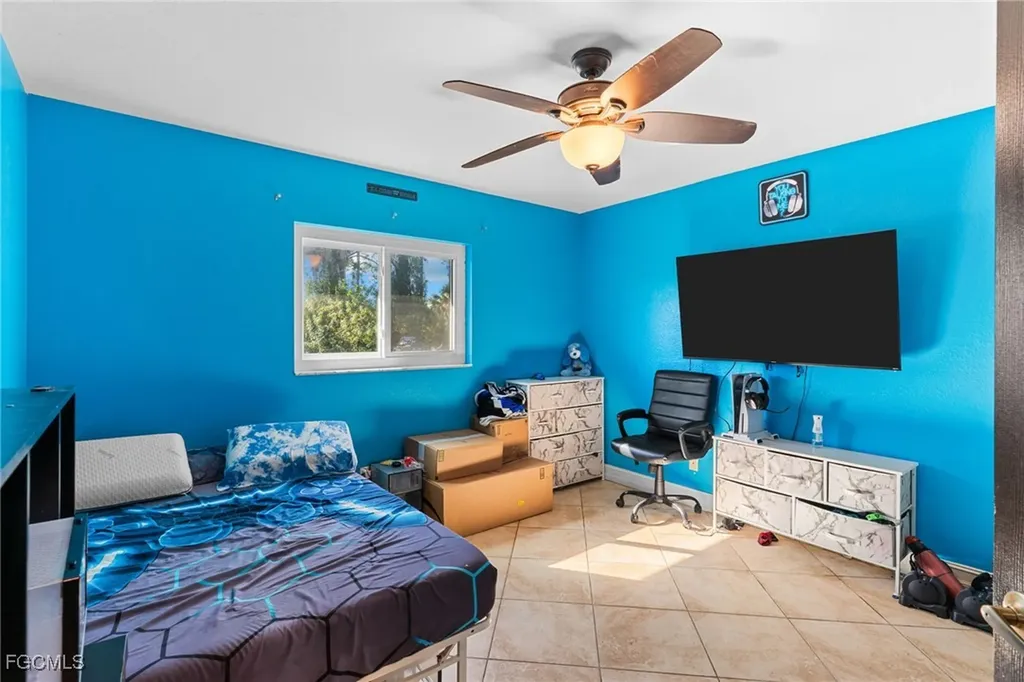 1532 NE 34th Lane Cape Coral FL 33909