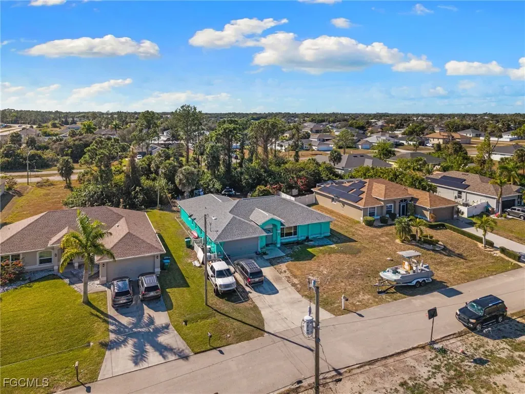 1532 NE 34th Lane Cape Coral FL 33909