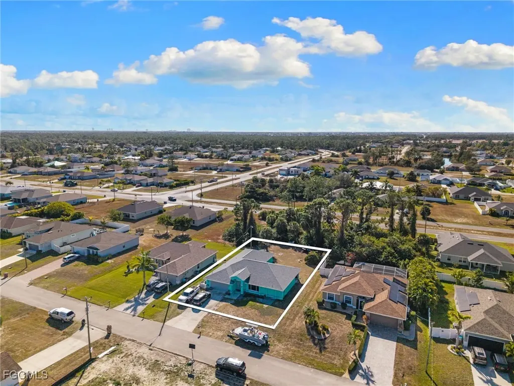 1532 NE 34th Lane Cape Coral FL 33909