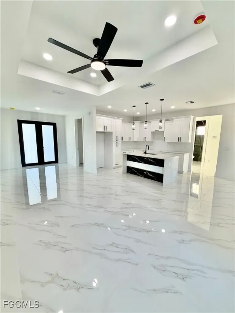 3155 Sunshine Boulevard Lehigh Acres FL 33971