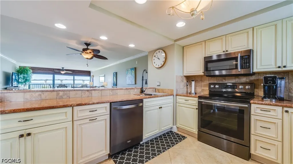 15010 Punta Rassa Road Fort Myers FL 33908