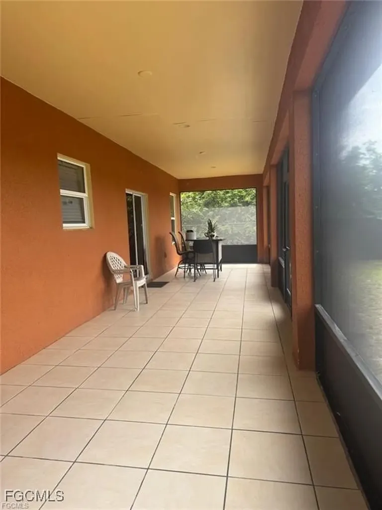 2806 5th Street W Lehigh Acres FL 33971