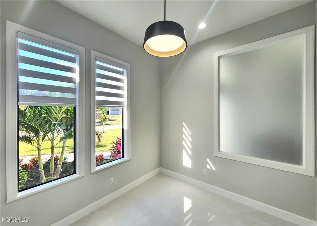 2709 NW 41st Place Cape Coral FL 33993