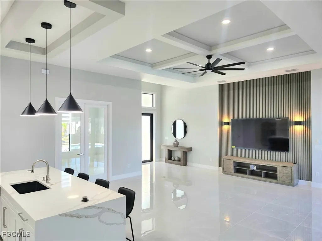 2709 NW 41st Place Cape Coral FL 33993