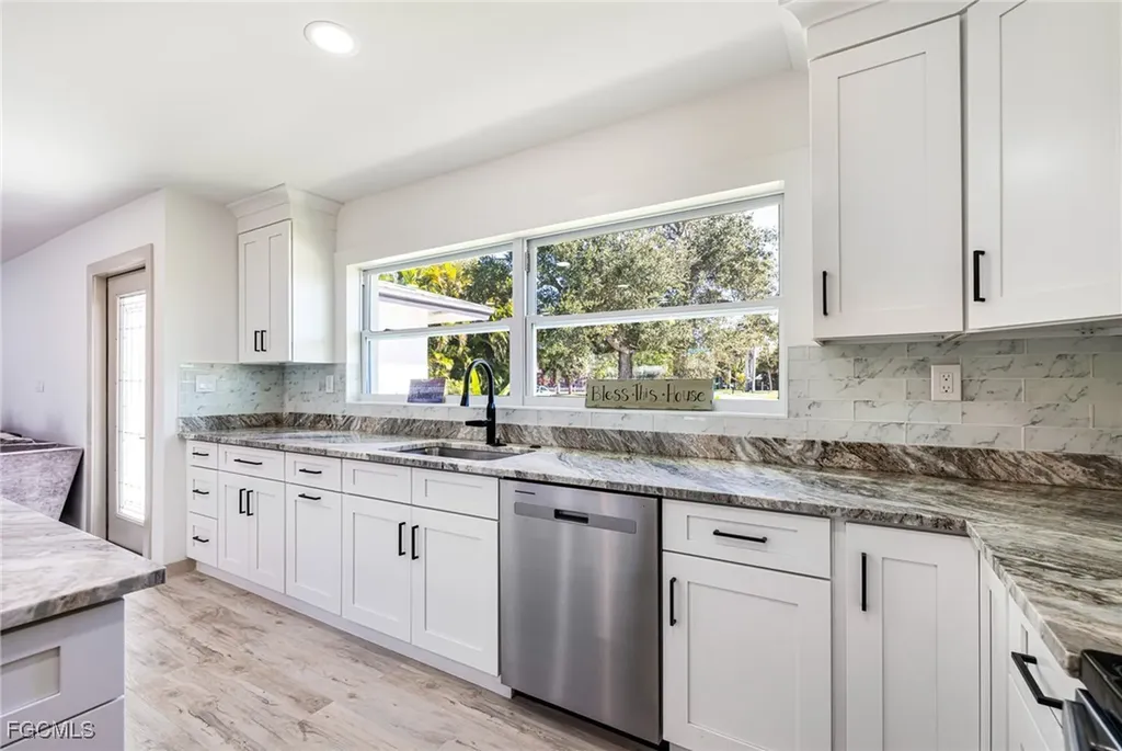 13856 Lazy Lane Fort Myers FL 33905