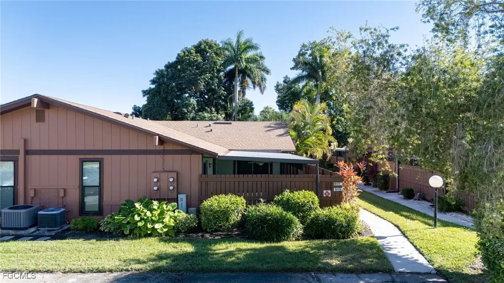 15476 Crystal Lake Drive North Fort Myers FL 33917