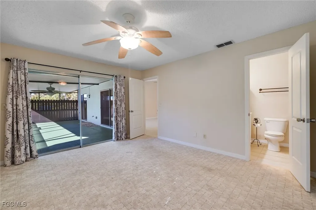 15476 Crystal Lake Drive North Fort Myers FL 33917