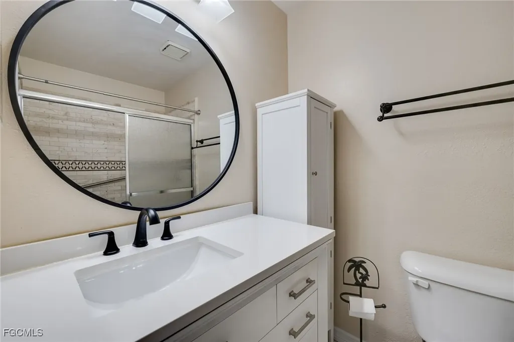 15476 Crystal Lake Drive North Fort Myers FL 33917