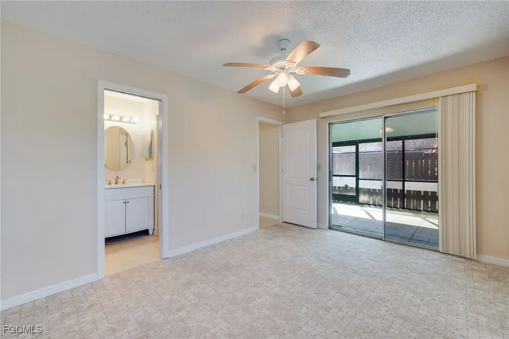 15476 Crystal Lake Drive North Fort Myers FL 33917