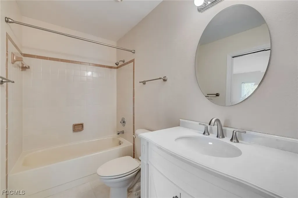 15476 Crystal Lake Drive North Fort Myers FL 33917