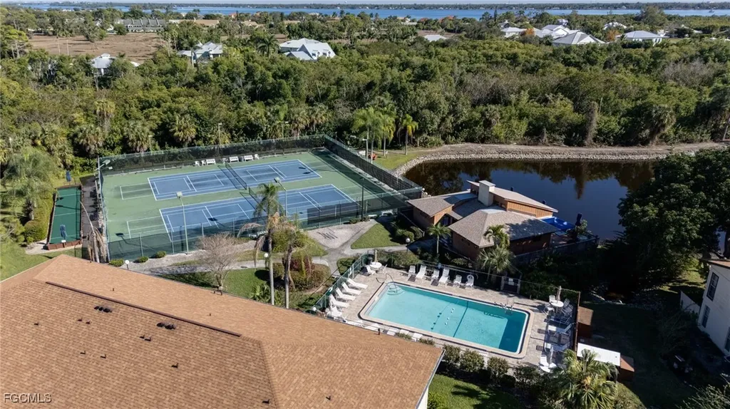 15476 Crystal Lake Drive North Fort Myers FL 33917