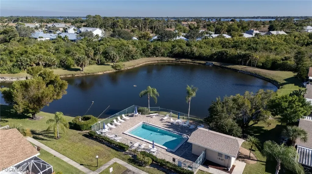 15476 Crystal Lake Drive North Fort Myers FL 33917