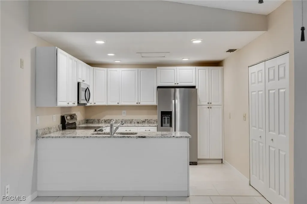 15476 Crystal Lake Drive North Fort Myers FL 33917