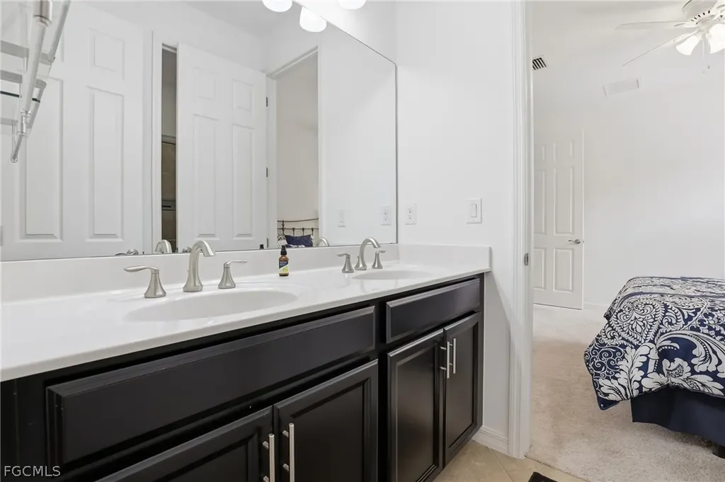 3177 Royal Gardens Avenue Fort Myers FL 33916