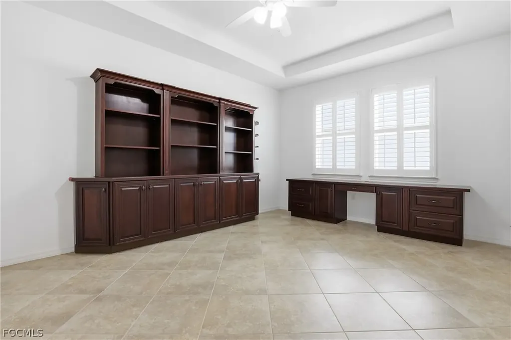 3177 Royal Gardens Avenue Fort Myers FL 33916
