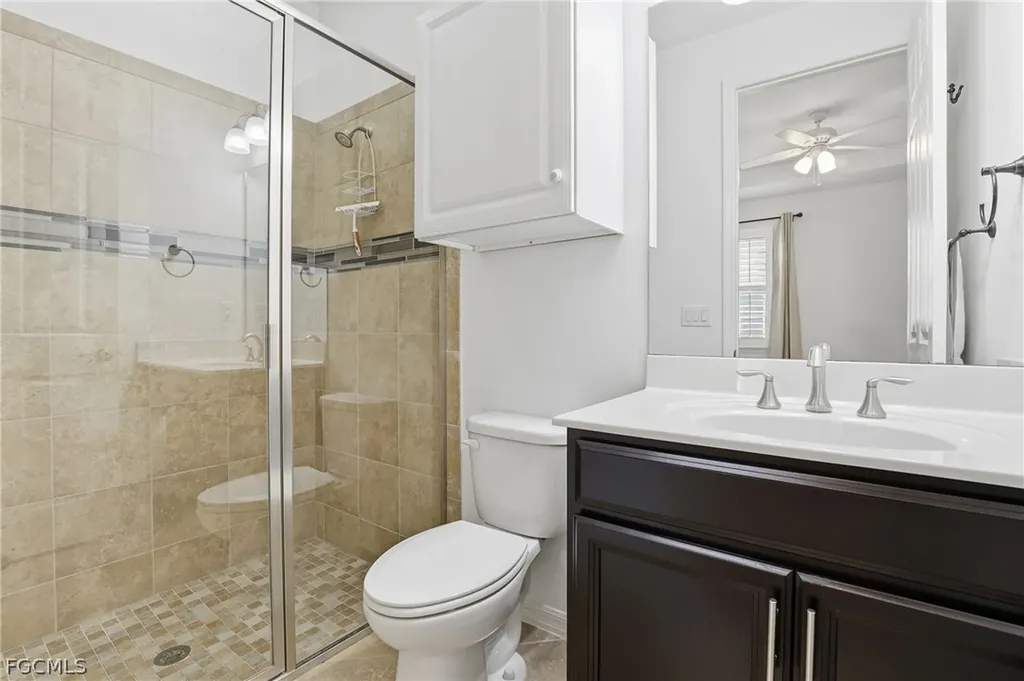 3177 Royal Gardens Avenue Fort Myers FL 33916