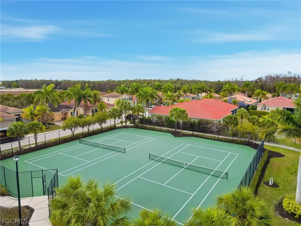 3177 Royal Gardens Avenue Fort Myers FL 33916