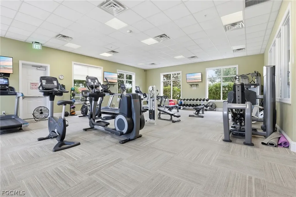 3177 Royal Gardens Avenue Fort Myers FL 33916