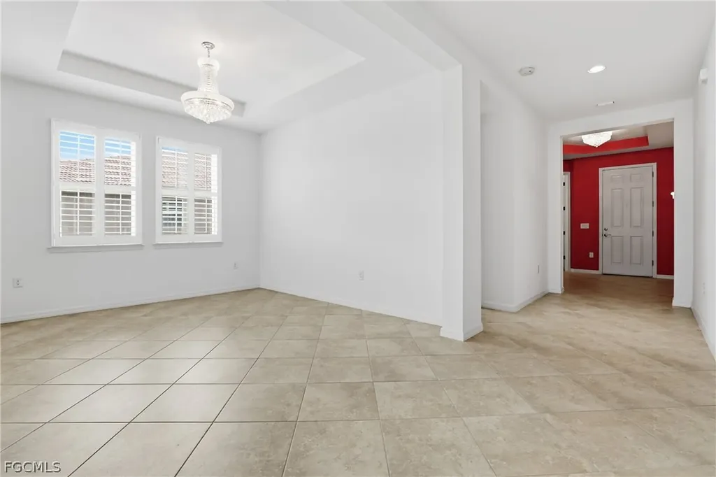 3177 Royal Gardens Avenue Fort Myers FL 33916