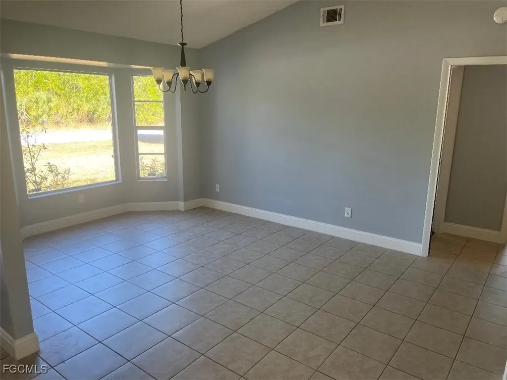 2504 E 10th Street Lehigh Acres FL 33936