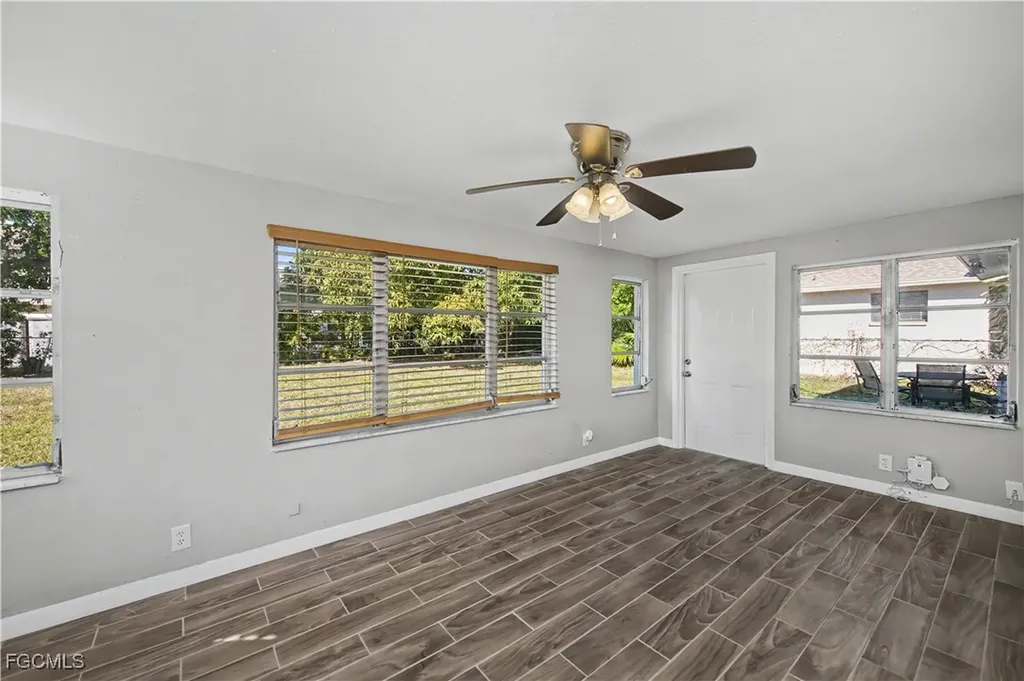 4968 Vincennes Street Cape Coral FL 33904