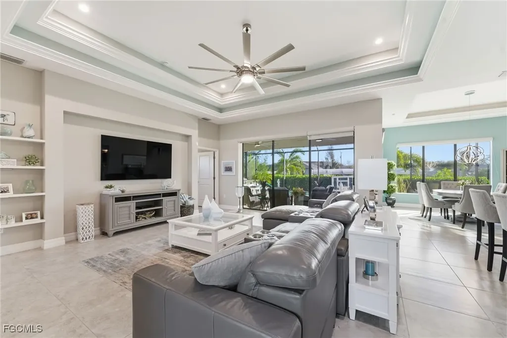 2115 SW 17th Place Cape Coral FL 33991