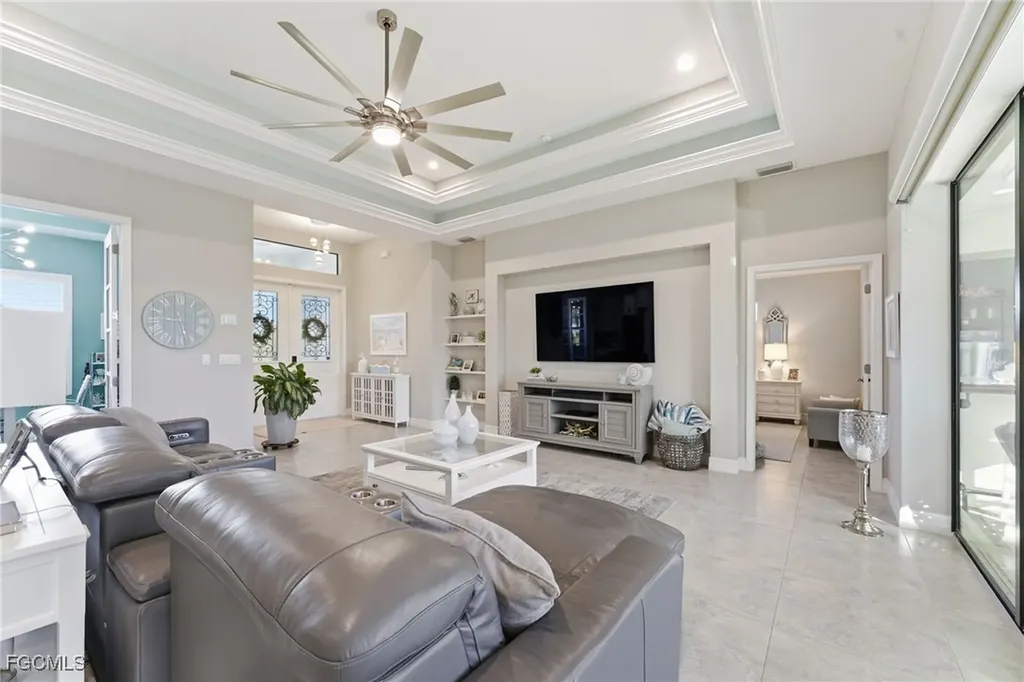2115 SW 17th Place Cape Coral FL 33991