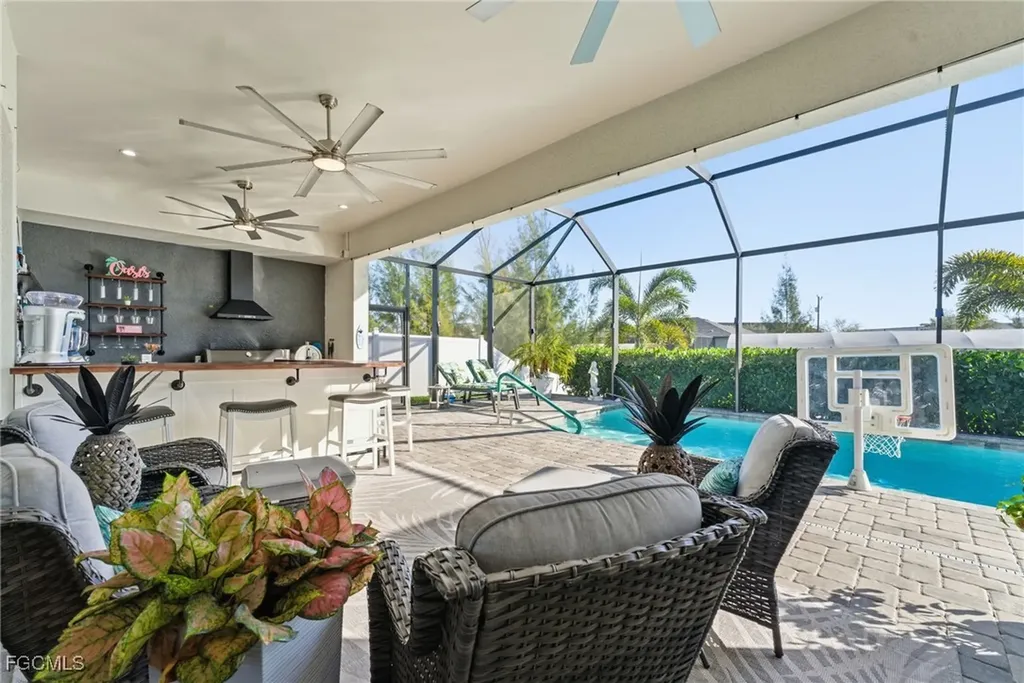 2115 SW 17th Place Cape Coral FL 33991