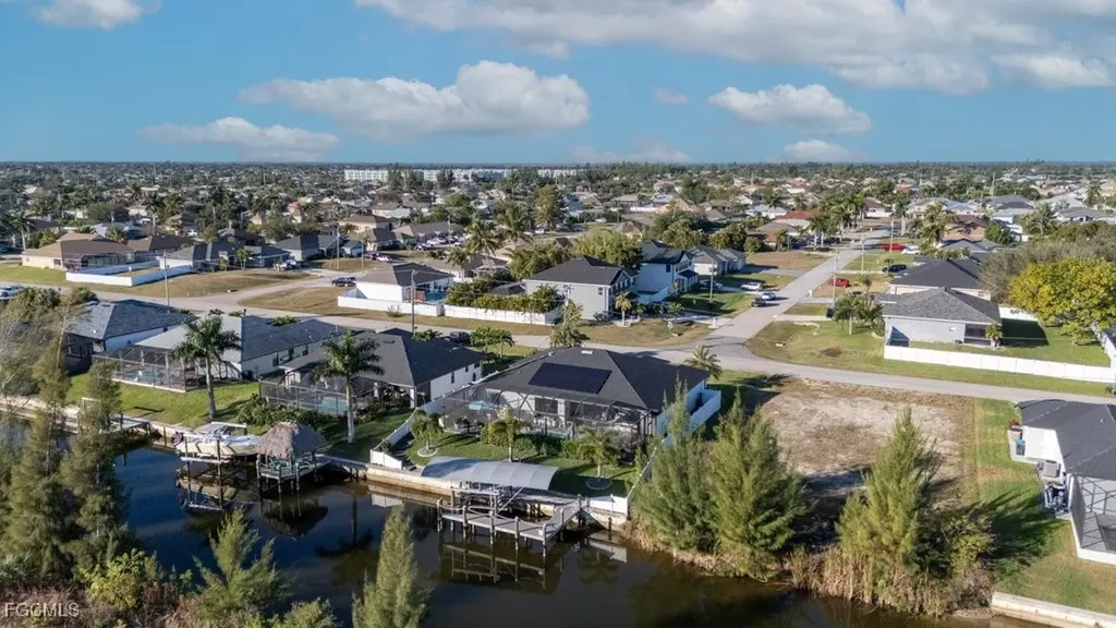 2115 SW 17th Place Cape Coral FL 33991