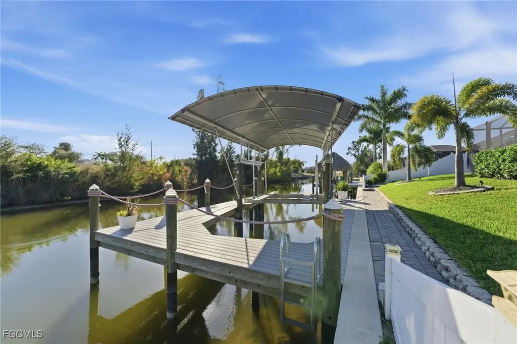 2115 SW 17th Place Cape Coral FL 33991