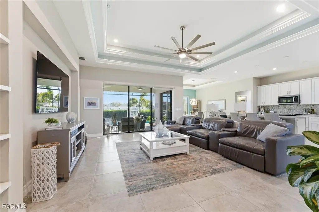 2115 SW 17th Place Cape Coral FL 33991