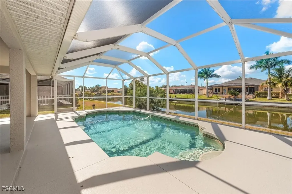 104 NE 13th Avenue Cape Coral FL 33909