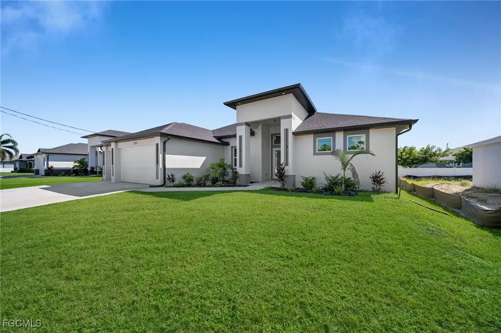 3311 Andalusia Boulevard Cape Coral FL 33909