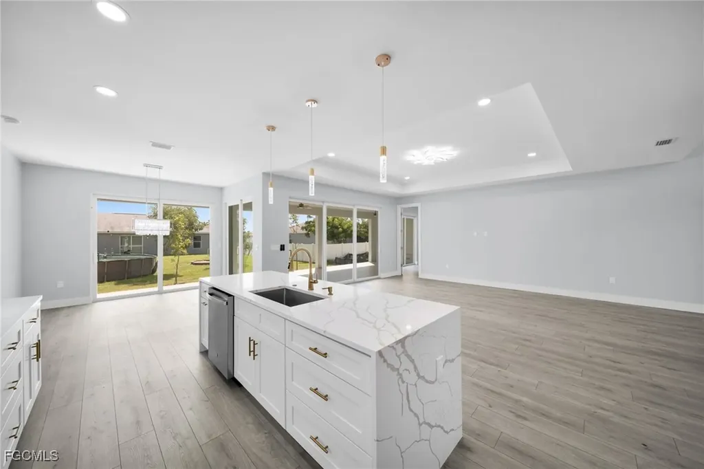 3311 Andalusia Boulevard Cape Coral FL 33909