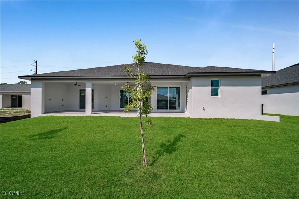 3311 Andalusia Boulevard Cape Coral FL 33909
