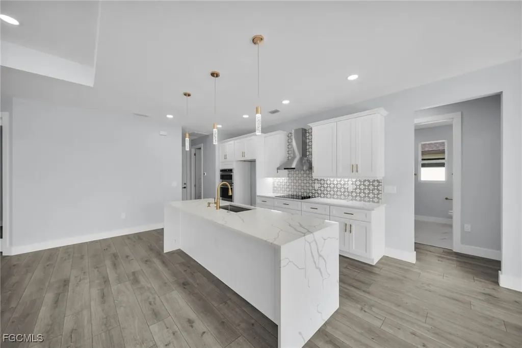 3311 Andalusia Boulevard Cape Coral FL 33909