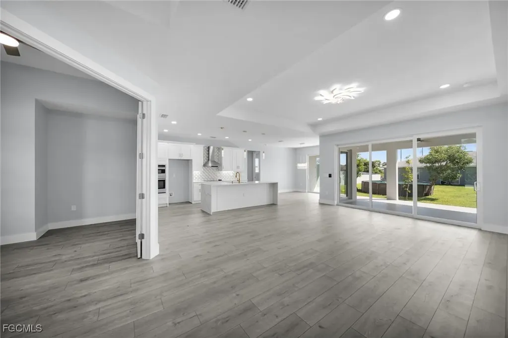 3311 Andalusia Boulevard Cape Coral FL 33909