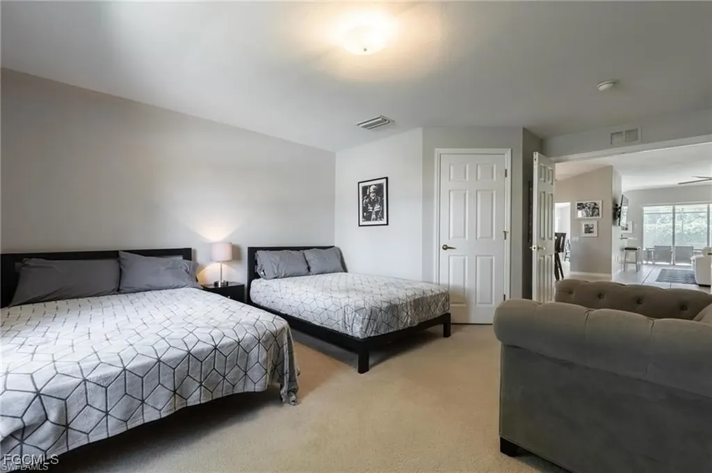 10074 Oakhurst Way Fort Myers FL 33913