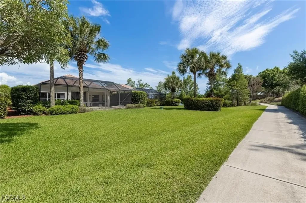 10074 Oakhurst Way Fort Myers FL 33913