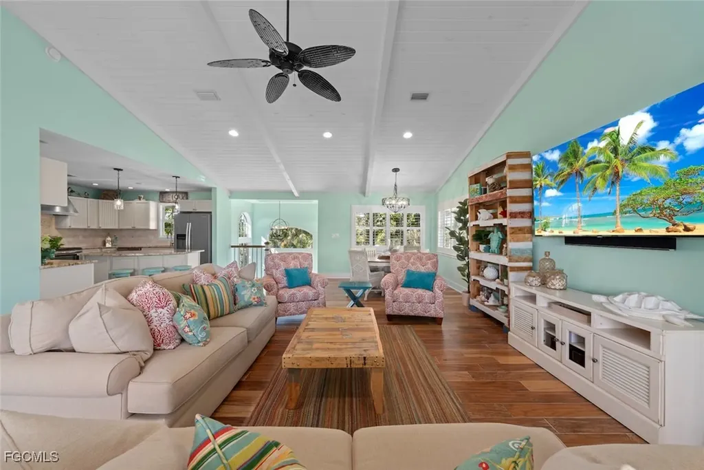6407 Pine Avenue Sanibel FL 33957