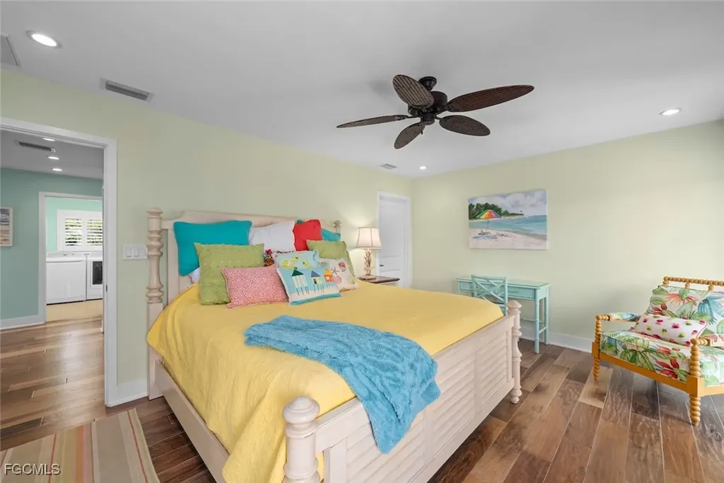 6407 Pine Avenue Sanibel FL 33957