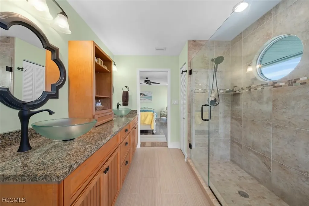 6407 Pine Avenue Sanibel FL 33957