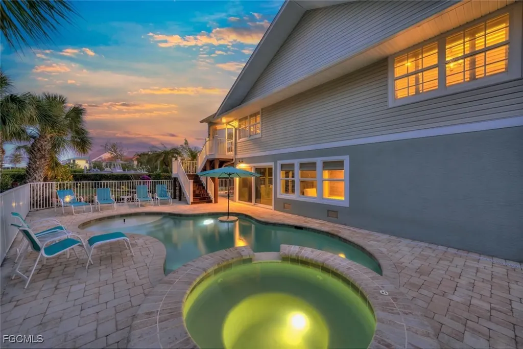 6407 Pine Avenue Sanibel FL 33957