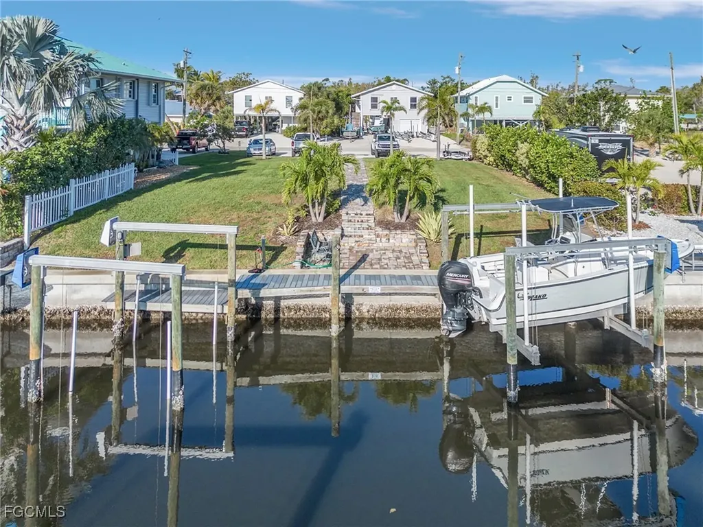 16114 Porto Bello Street Bokeelia FL 33922