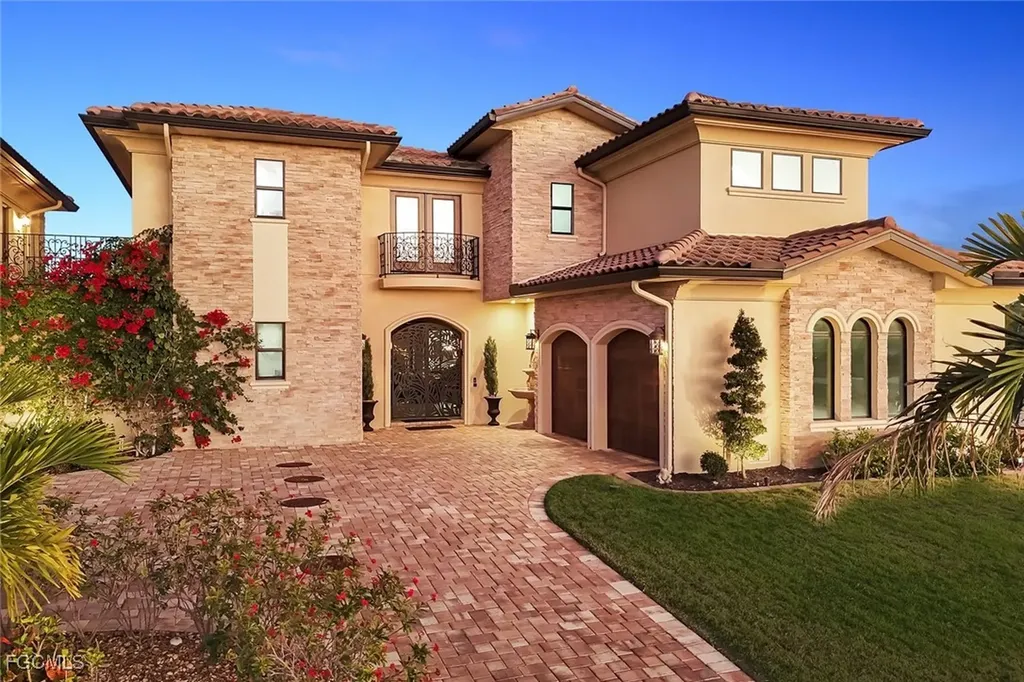 2709 NW 41st Avenue Cape Coral FL 33993