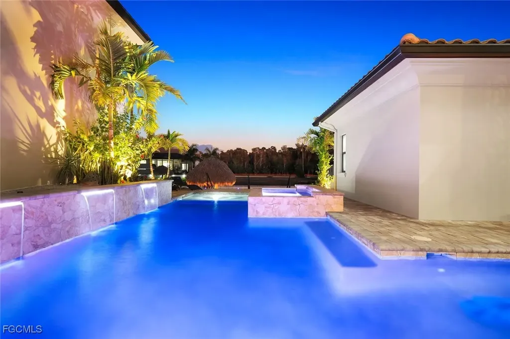 2709 NW 41st Avenue Cape Coral FL 33993
