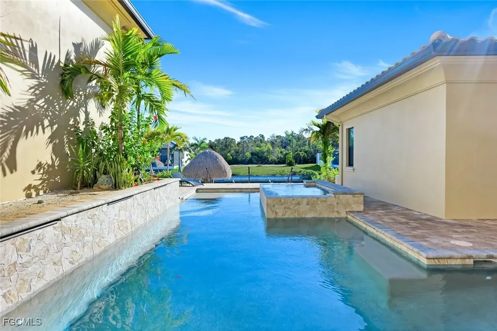 2709 NW 41st Avenue Cape Coral FL 33993