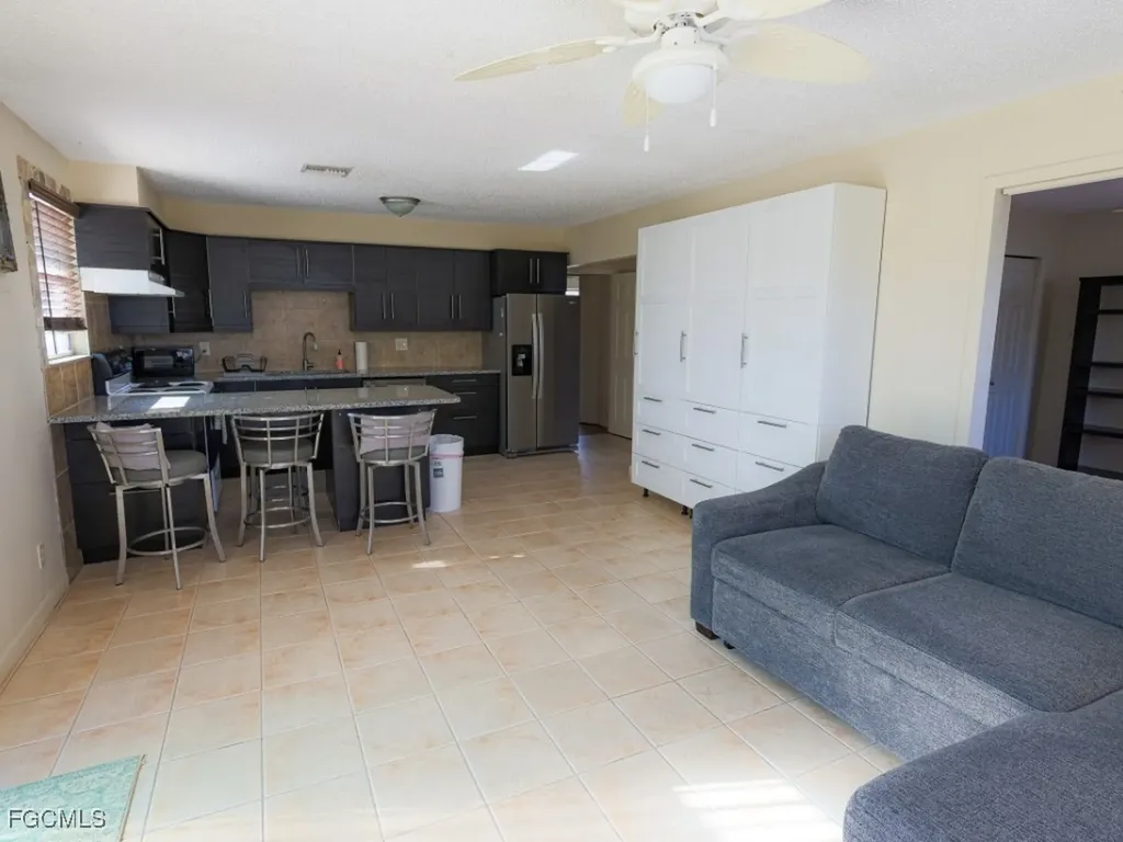 841/843 South Street Fort Myers Beach FL 33931